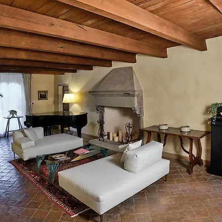 Palazzo Viviani - Castello Di Hotel 4*