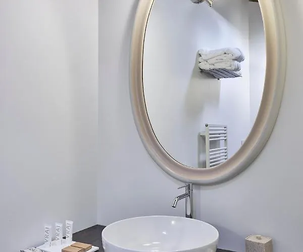 Palazzo Viviani - Castello Di 4*