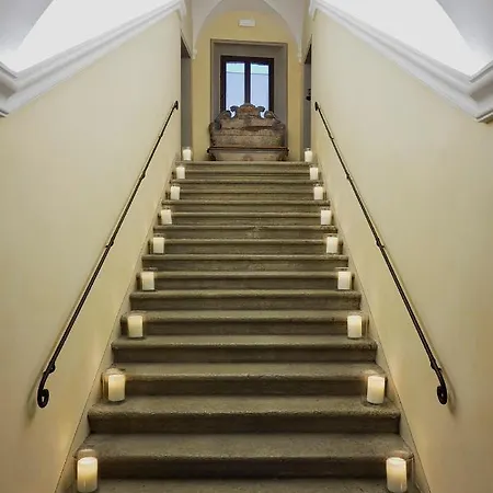Hotell Palazzo Viviani - Castello Di Montegridolfo