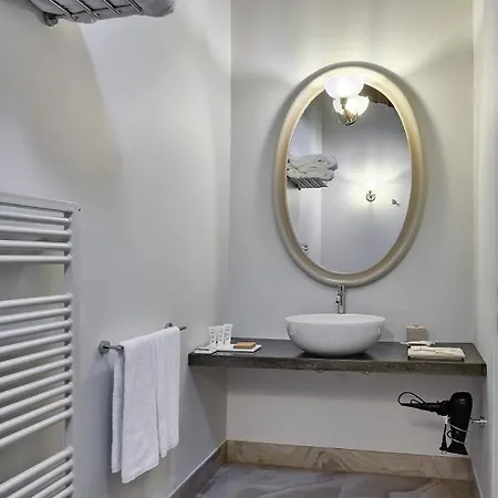 Palazzo Viviani - Castello Di 4*