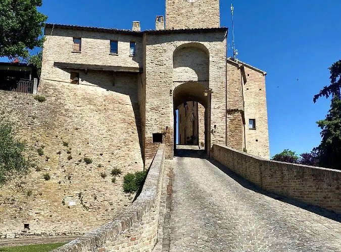 Palazzo Viviani - Castello Di 4*