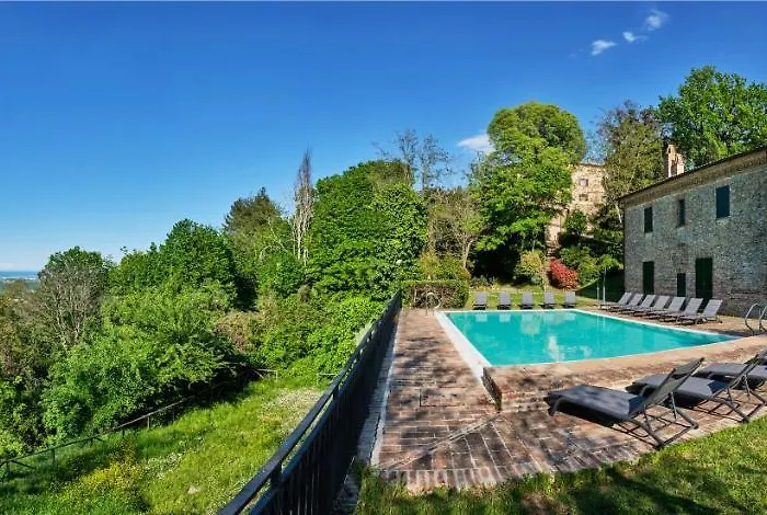 Palazzo Viviani - Castello Di