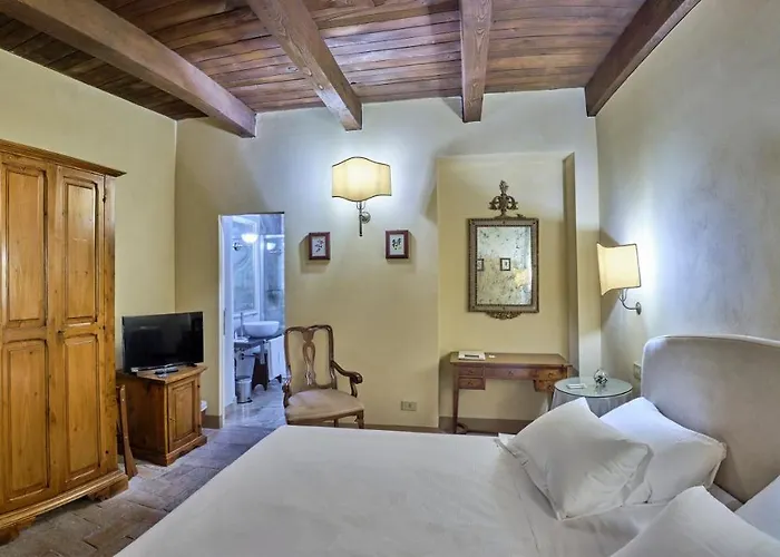 Otel Palazzo Viviani - Castello Di