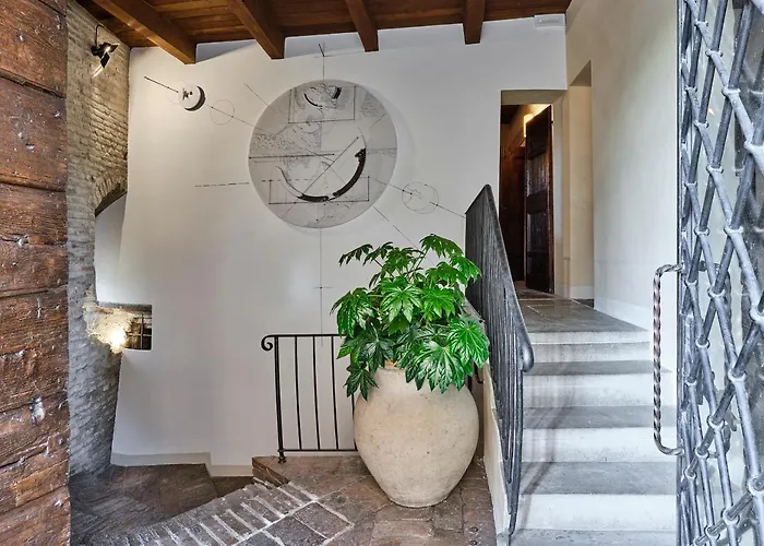 Otel Palazzo Viviani - Castello Di Montegridolfo