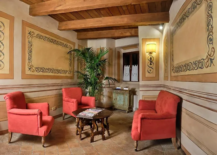 Otel Palazzo Viviani - Castello Di