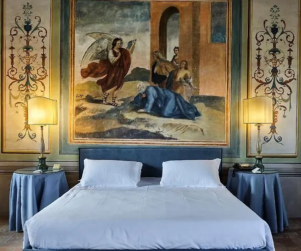 Palazzo Viviani - Castello Di 4*
