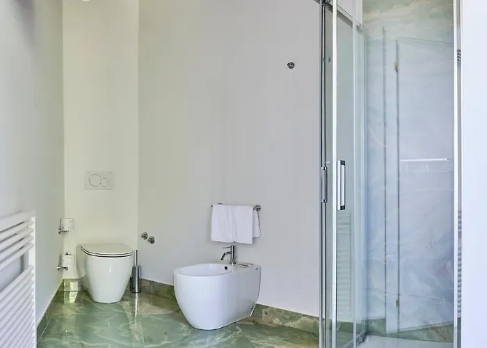 Palazzo Viviani - Castello Di 4* Montegridolfo